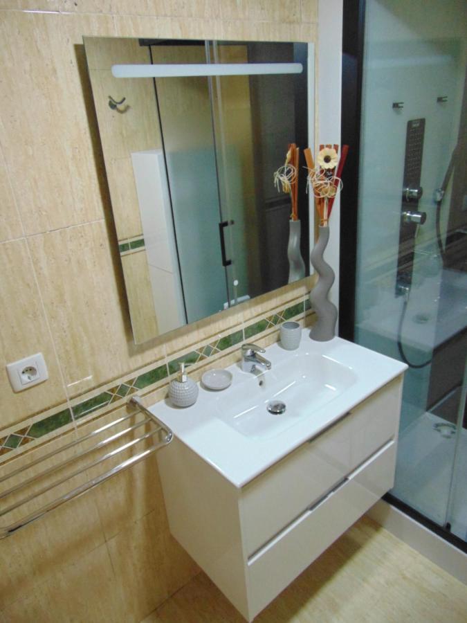 Apartamento Con Jardin Сантьяго-де-Компостела Экстерьер фото